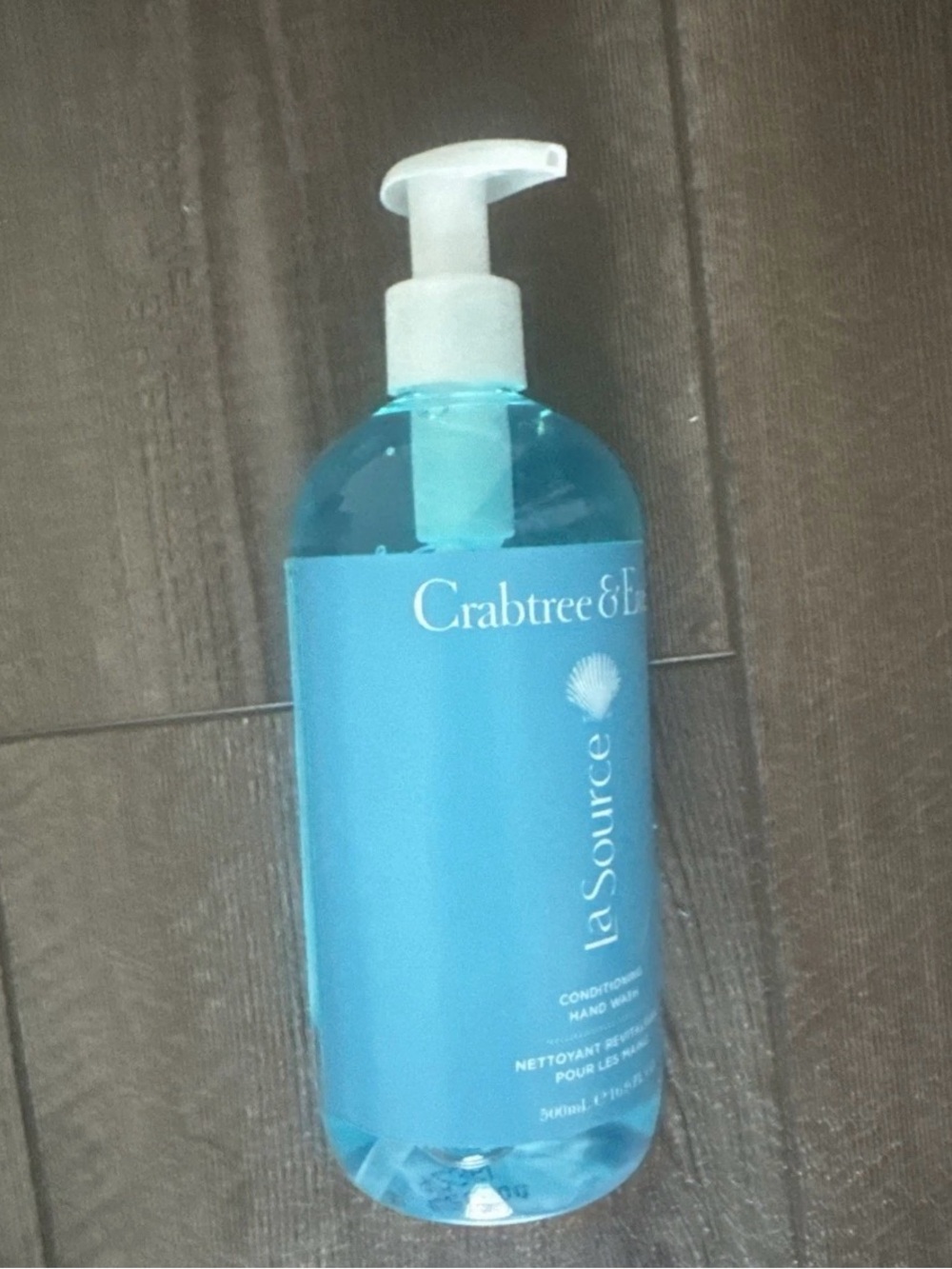 Crabtree & Evelyn La Source Hand Wash in Bright Blue